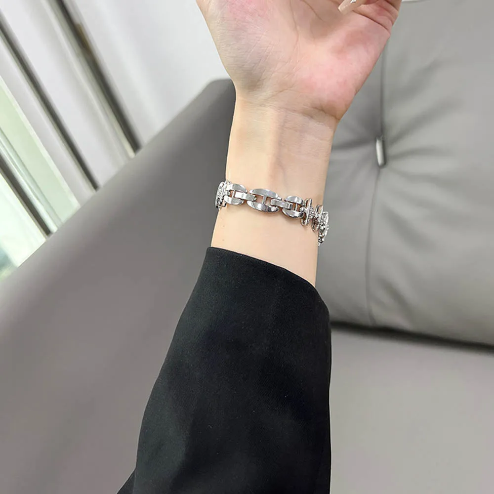 QueenLine Apple Watch Band