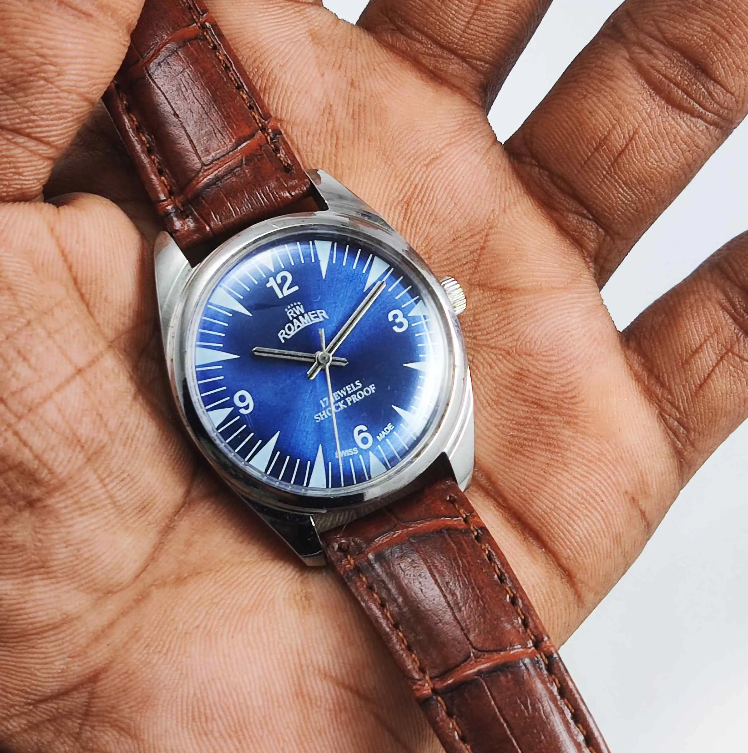 Roamer 17 Jewels Shock Proof Mechanical Handwinding Blue Dial Men's Watch