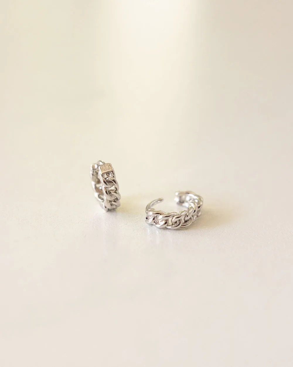 RYLEE Chain Huggie Hoops in Silver