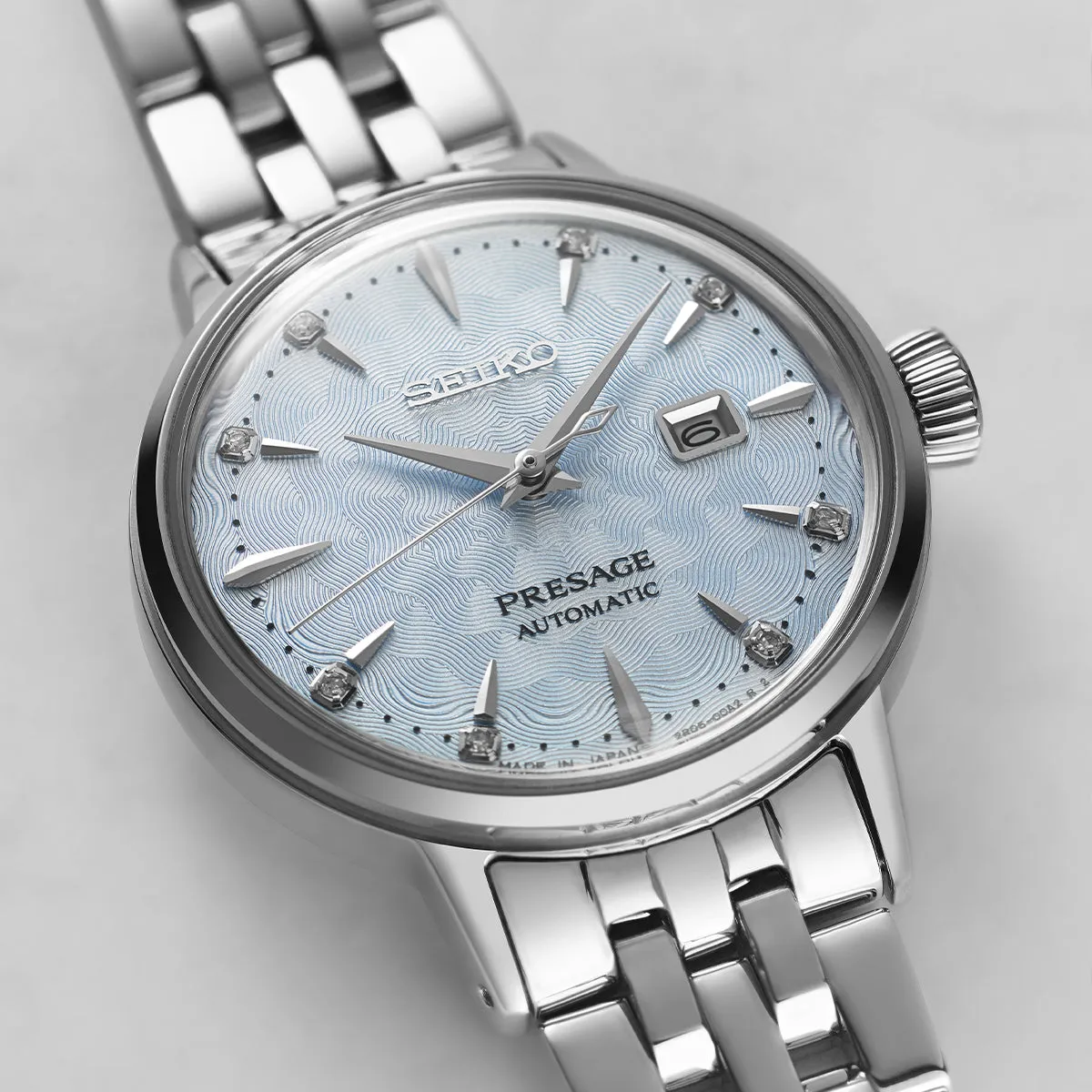 Seiko Presage Cocktail Time ‘Skydiving’ Diamond Twist Watch