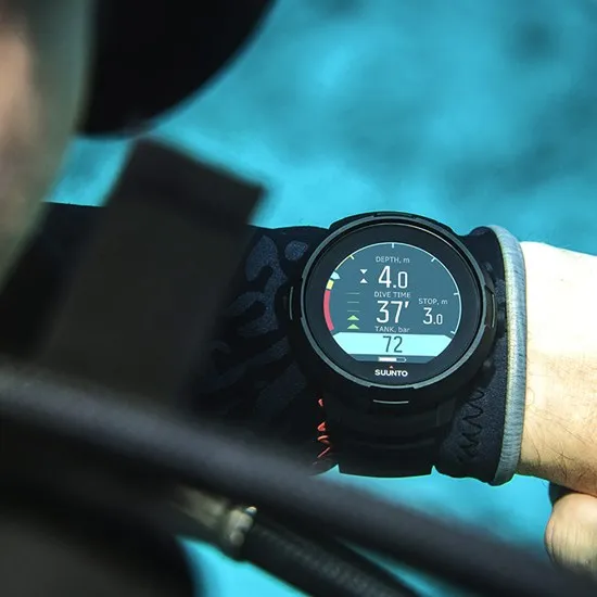 Suunto D5 Dive Computer w/ USB Cable