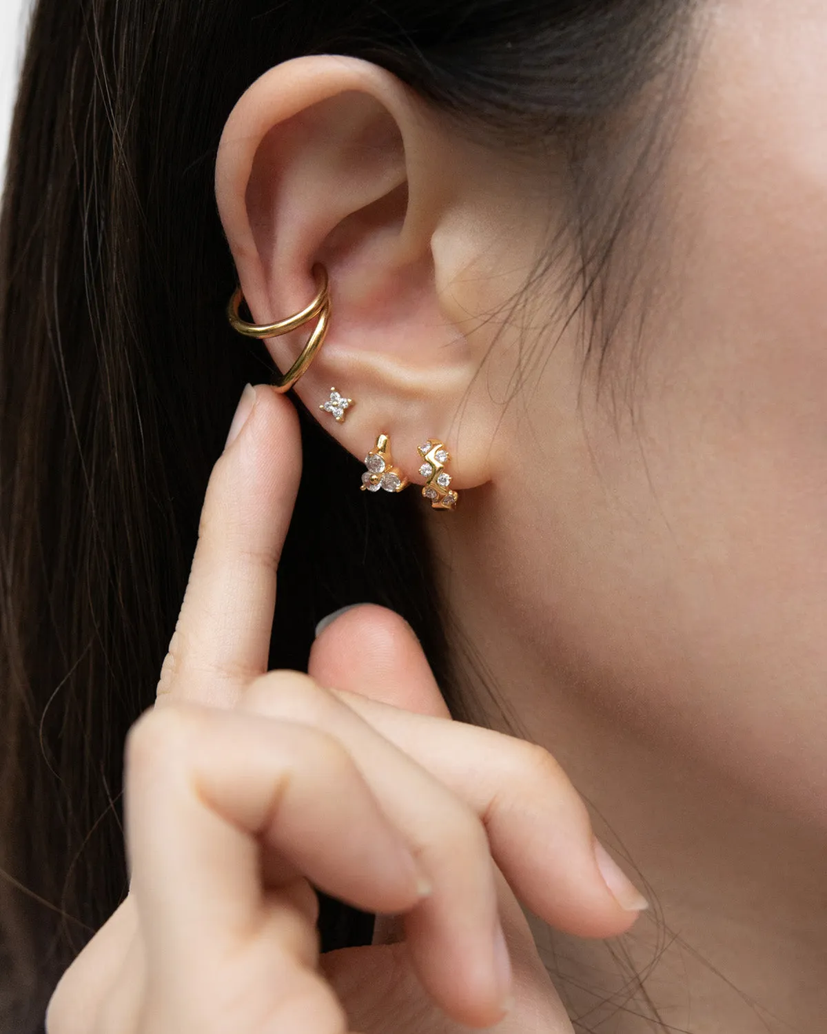 ZIGZAG Huggie Hoops