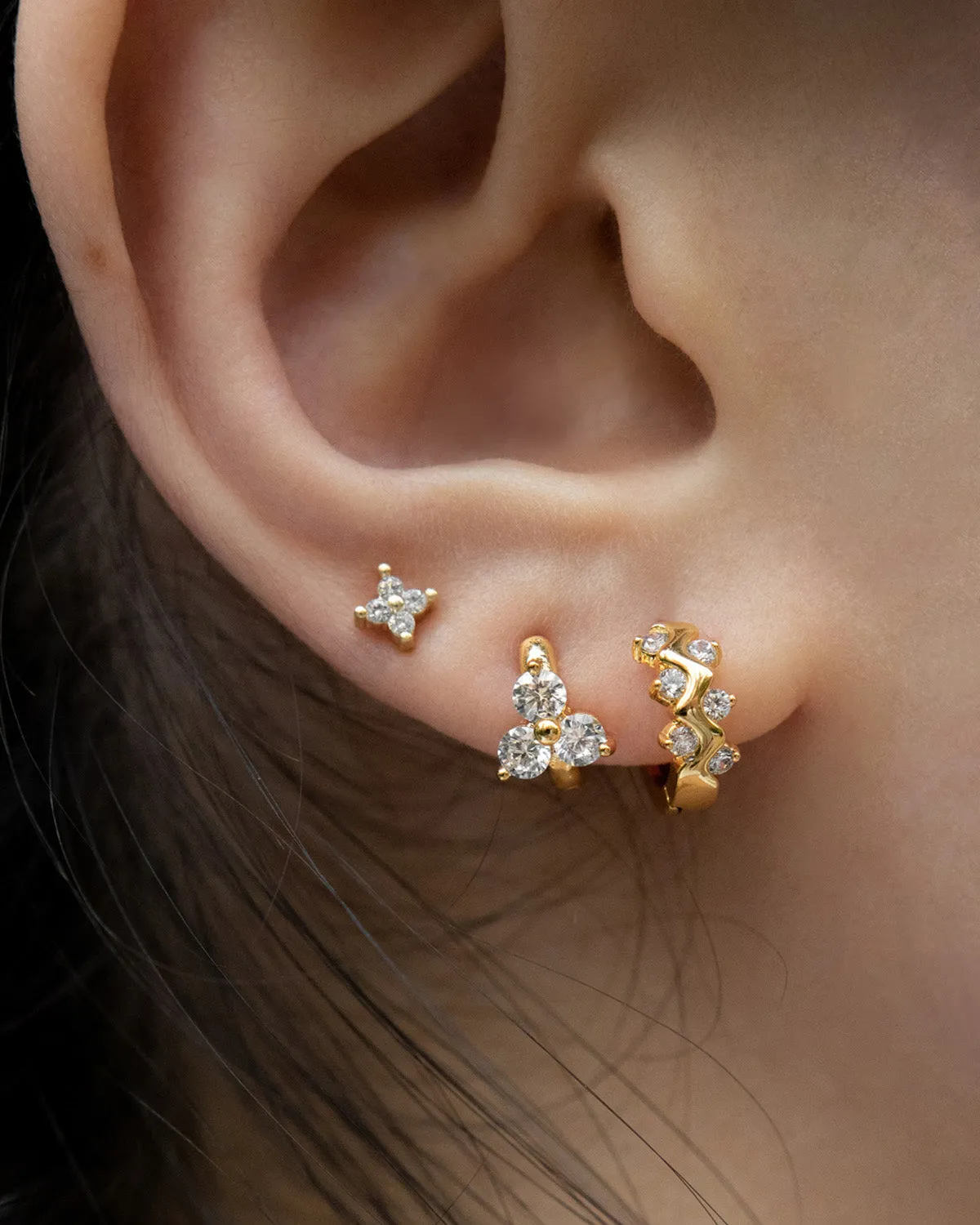 ZIGZAG Huggie Hoops